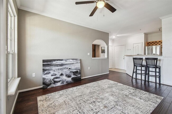Building Photo - 5000 Culbreath Key Way