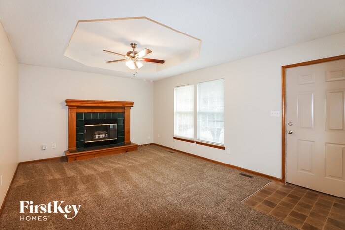 Building Photo - 1216 N Ponca Dr