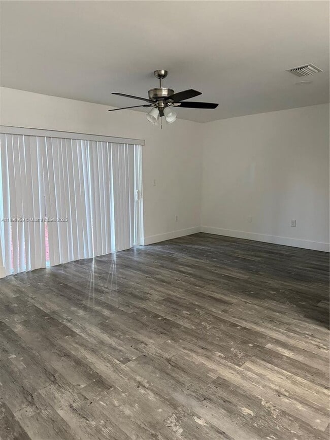 Building Photo - 13905 SW 177th Terrace