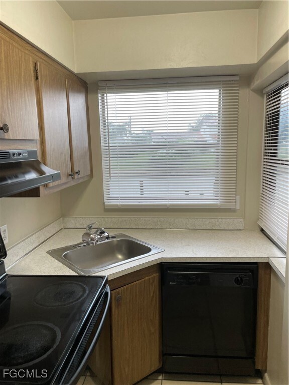 Building Photo - 3905 Del Prado Blvd S