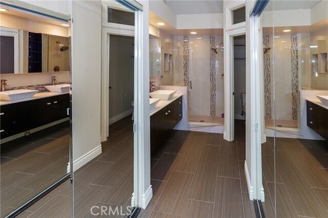 Building Photo - 26240 Devonshire