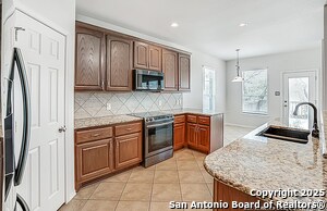 Building Photo - 526 Parkmont Ct