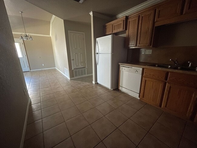 Building Photo - 1212 Powder River Dr