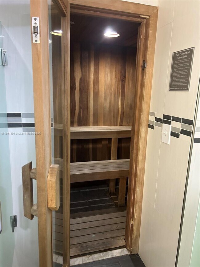 Building Photo - 3300 NE 192 St