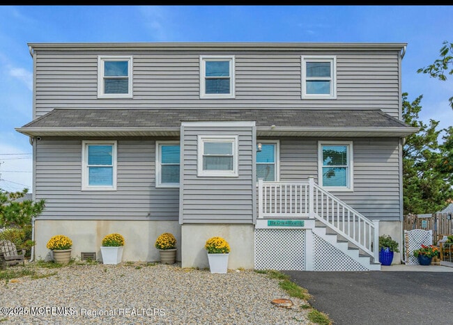 Primary Photo - 1510R Bay Blvd
