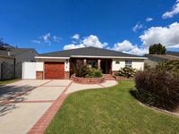 Building Photo - Beautifully Upgraded Los Altos Home!