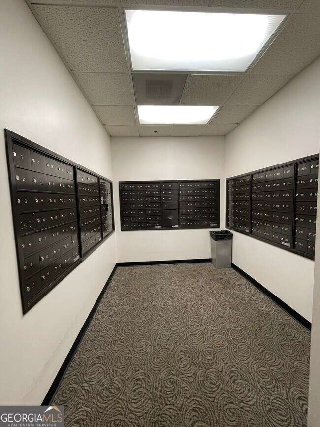 Building Photo - 796 Hammond Dr