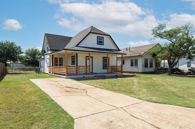 Building Photo - 1320 W Frisco St