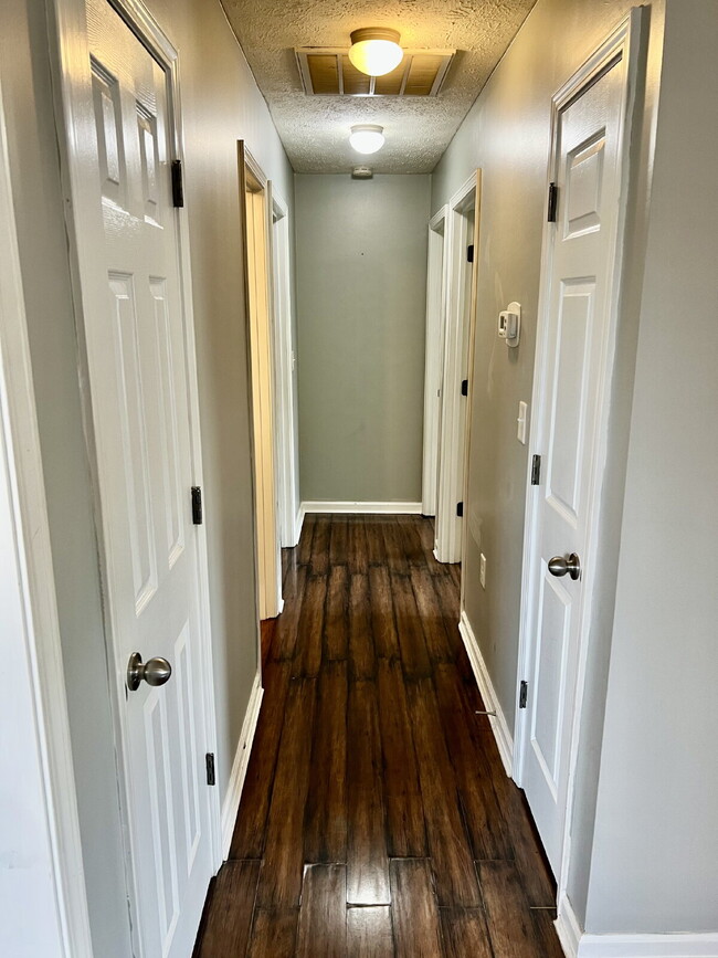 Building Photo - 2785 Russet Ridge Dr