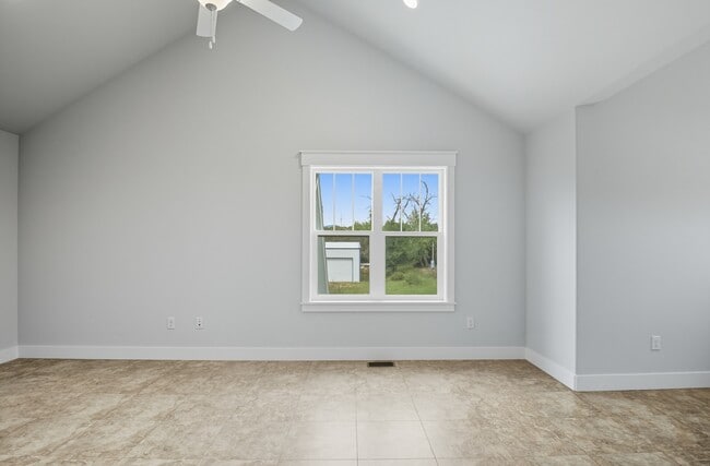 Building Photo - 1183 2nd St