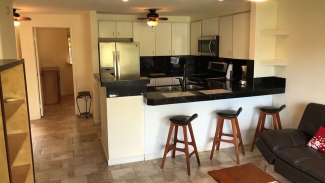 Building Photo - Kihei Shores Condo