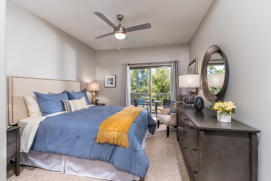 Spacious Model Bedroom - Overture Rancho Santa Margarita 55+ Senior...