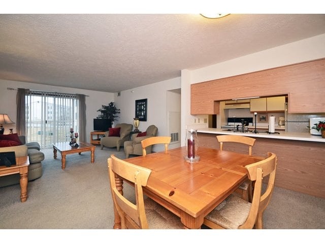 Building Photo - Carden Estates Apartments