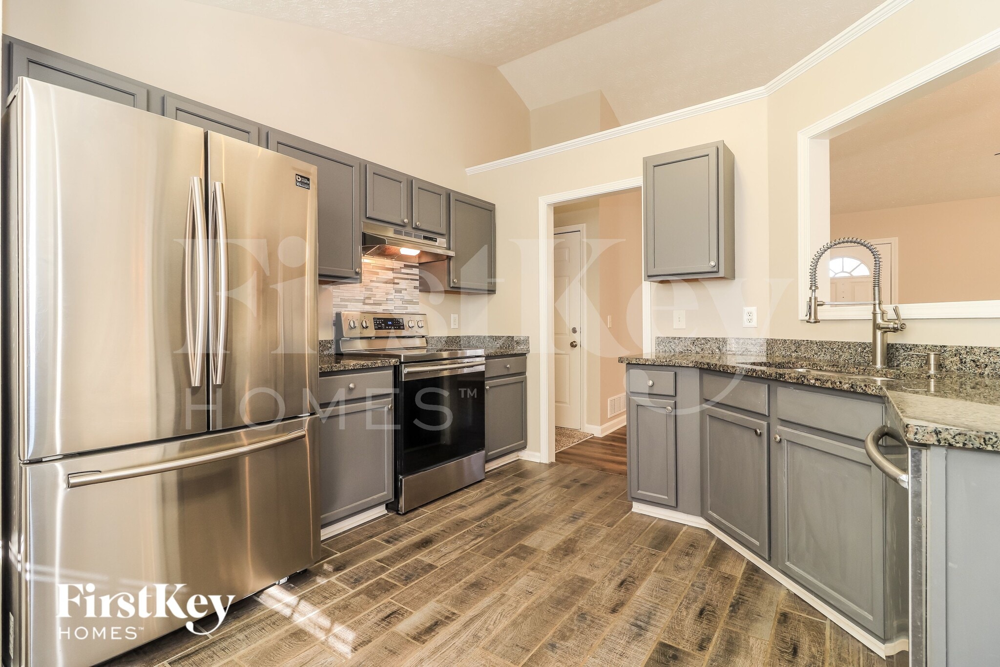 Building Photo - 333 Fairview Oak Pl