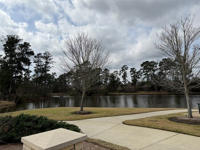 Building Photo - 34 Danby Place