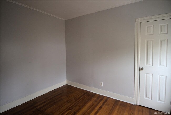 Building Photo - 9 Spring St