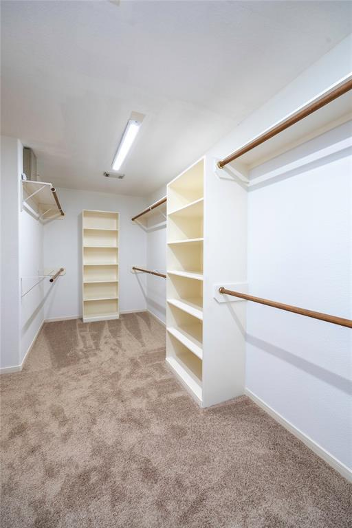 Building Photo - 2327 Centerbrook Ln