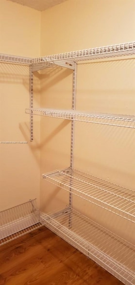 Building Photo - 1701 Washington St