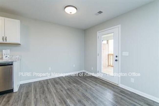Building Photo - 3054 Ransom Way