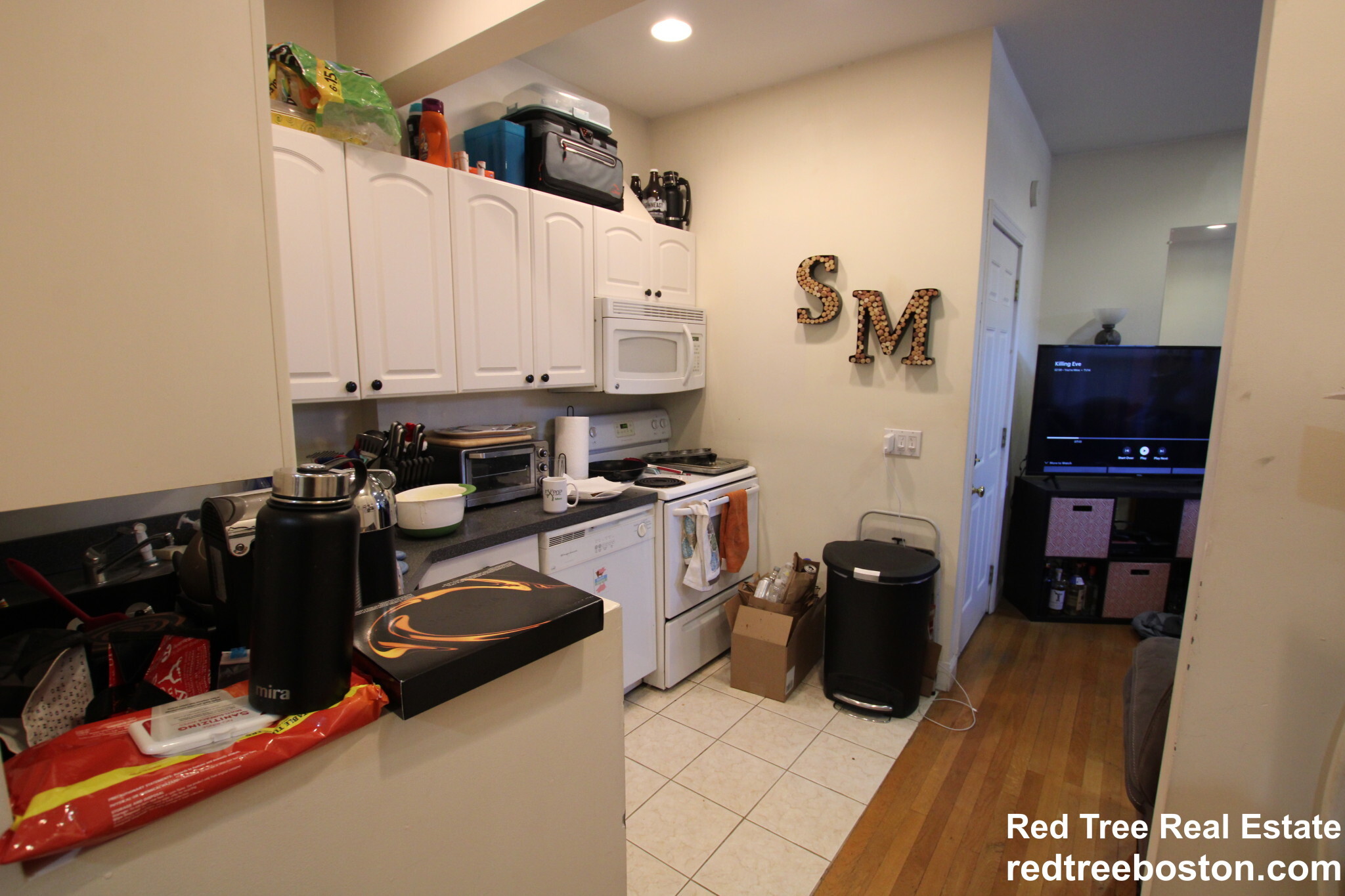 Building Photo - 1803 Beacon St