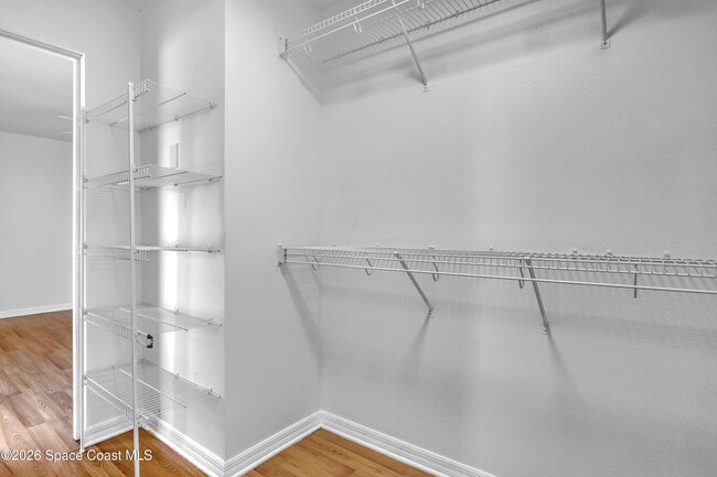 Building Photo - 4165 Eola Ave