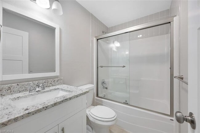 Building Photo - 4862 Regal Dr