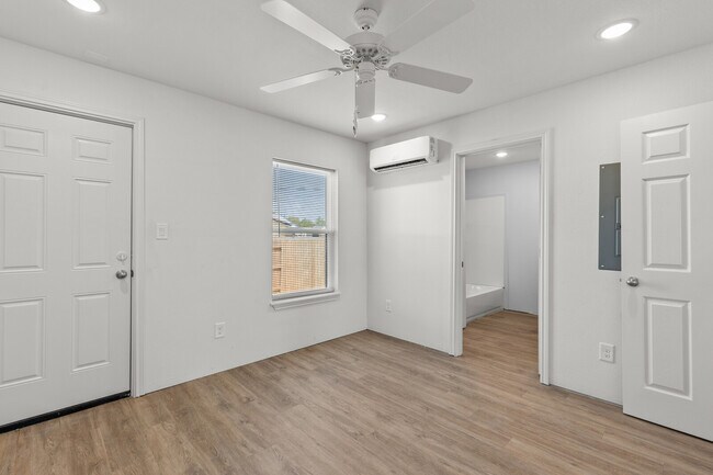 Building Photo - 4125 Compton Ln