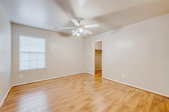 Building Photo - 9514 Sedge Wren Ct