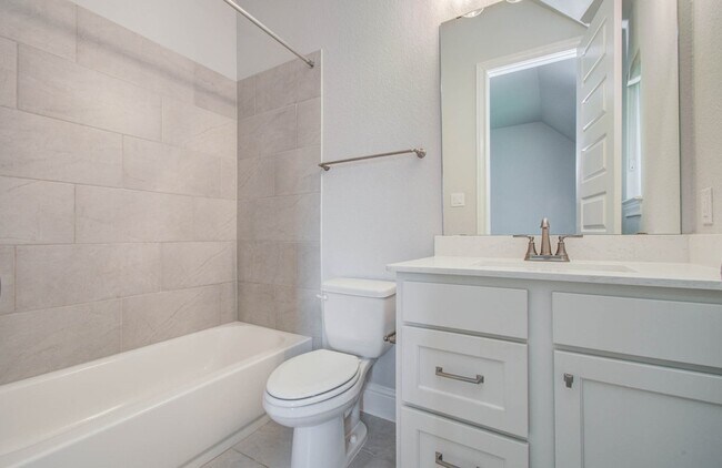 Building Photo - 28518 Jade Springs Ln