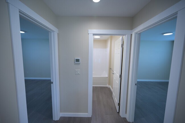 Building Photo - Newer 3 bed 2 bath home in Carlsborg