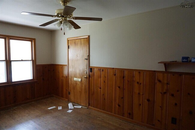 Building Photo - 1606 Bland St