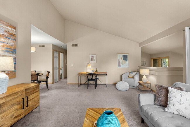 Building Photo - 2Bd/2Ba Kirkland Condo
