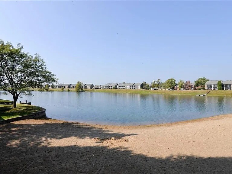 Community beach close to unit. - 7695 Harbour Is