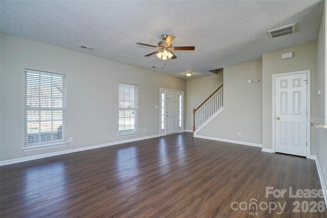 Building Photo - 2034 Wexford Way