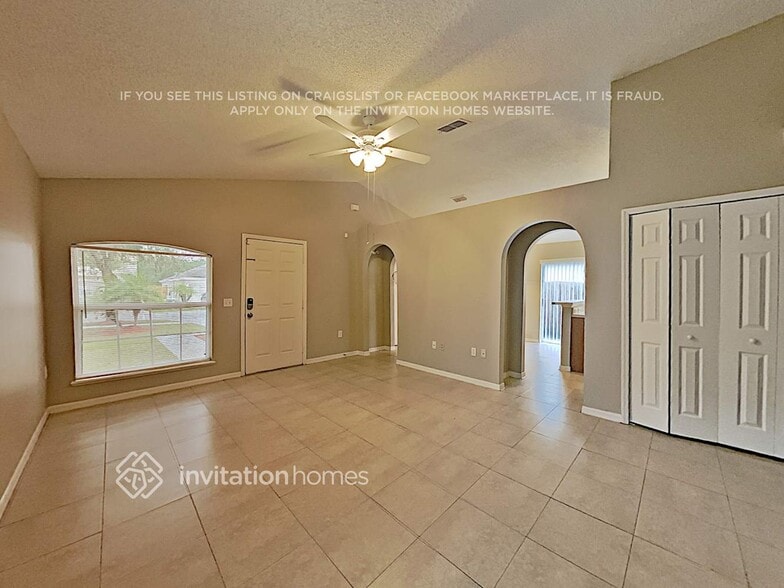 Building Photo - 11336 Ivy Flower Loop