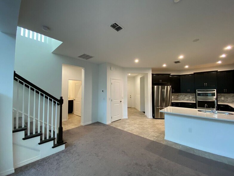 Building Photo - 1470 Lone Feather Trail