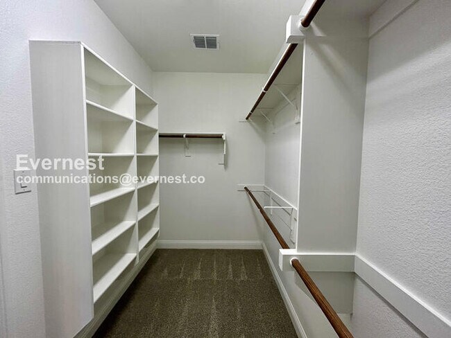 Building Photo - 5478 Bradford Green Trail