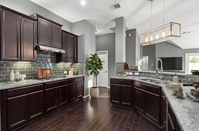 Building Photo - 7039 Villa Mountain Ln