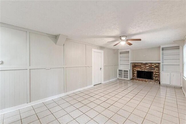 Building Photo - 3661 Boring Rd