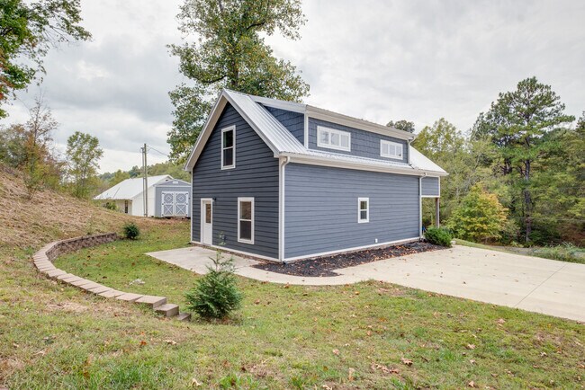 Building Photo - 6258 Campbellsville Pike