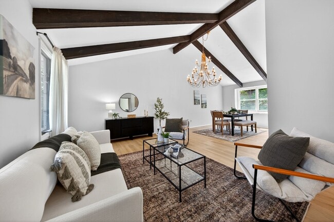 Building Photo - 2019 Cedarmill Dr