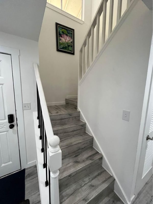 Building Photo - 2112 164th Ave NE