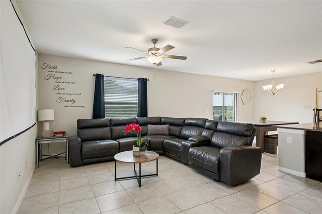 Building Photo - 14460 English Lavender Dr