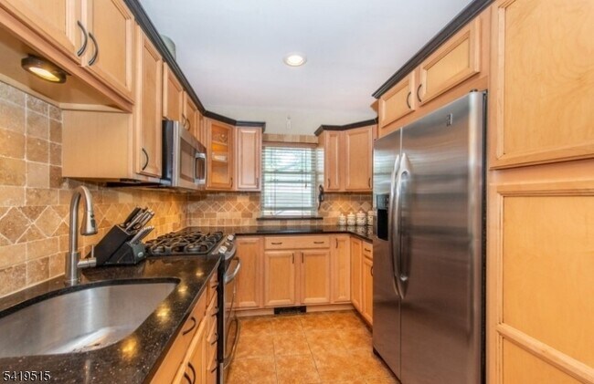 Building Photo - 2467 NJ-10