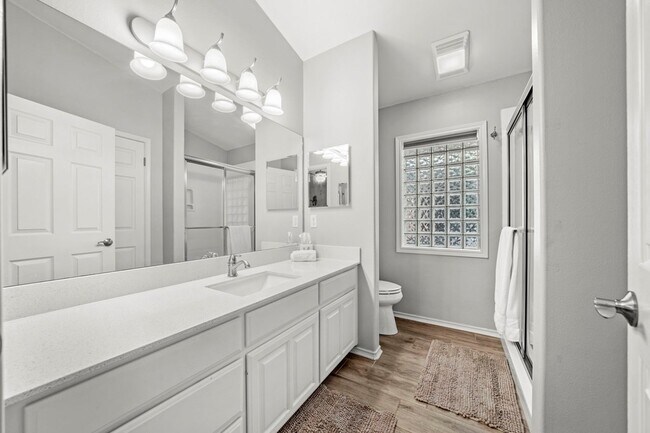 Building Photo - 127 Terrace Ln