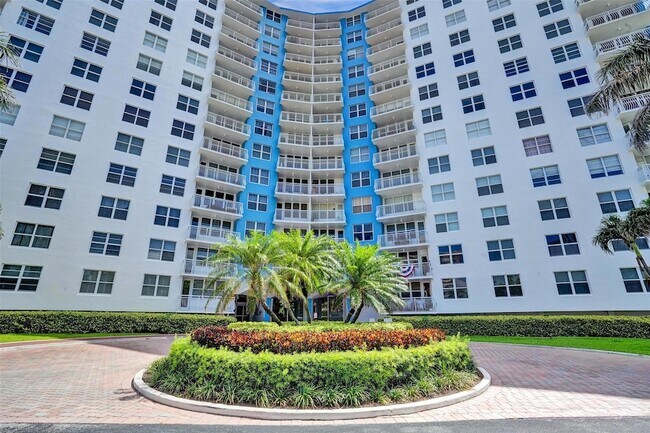 Building Photo - 301 N Ocean Blvd