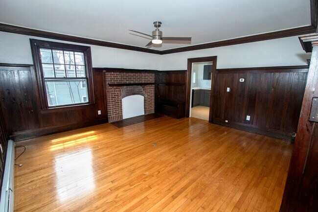 Building Photo - 85 Belknap St