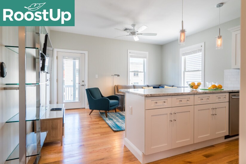 Building Photo - Furnished Private Bedroom in South Boston