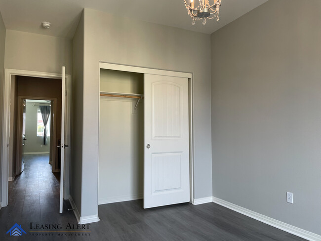 Building Photo - 28829 Camino De Cielo Dr