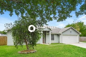 Building Photo - 4 Bedroom Pet-Friendly Home in Green Cove Springs, FL with Main Street Renewal